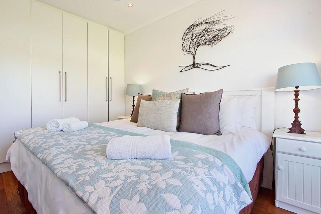 Vredenhof Self Catering Apartment Кейптаун Екстериор снимка